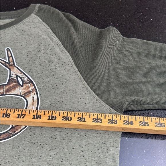 Realtree Green Long Sleeve Tee with Antler Design XL - Picture 5 of 13